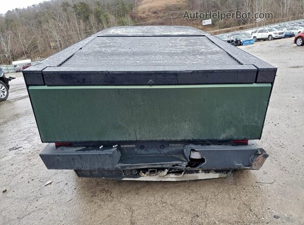 7G2CEHED8RA028338 2024 TESLA CYBERTRUCK Green Հետևի տեսք