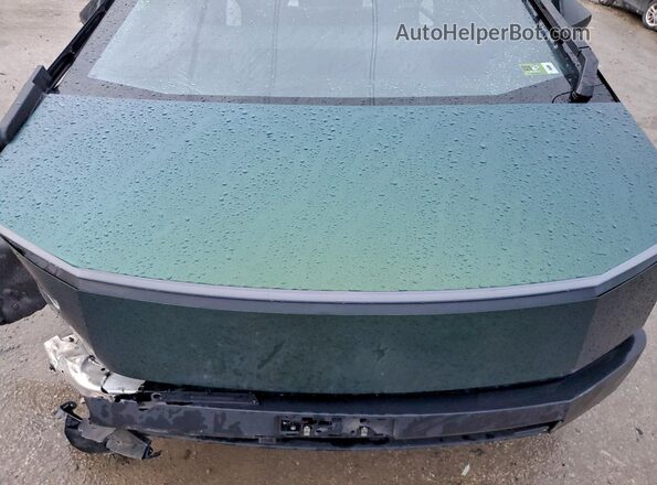 7G2CEHED8RA028338 2024 TESLA CYBERTRUCK Green Սալոնի հետևի տեսք