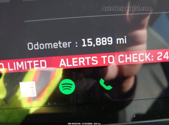 7G2CEHEDXRA035498 2024 TESLA CYBERTRUCK Серебряный Панорамный вид салона 360°