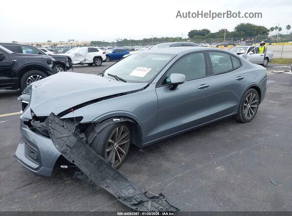 7JR102FK2MG093210 2021 VOLVO S60 Серый 