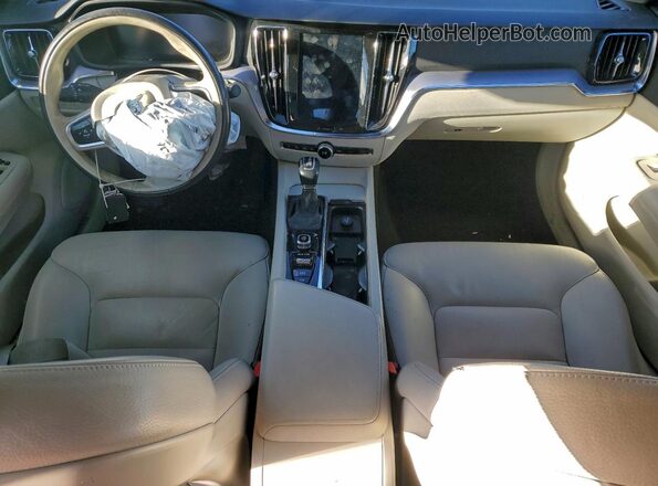 7JR102FK3LG034830 2020 VOLVO S60 Black Вид панелі приладів