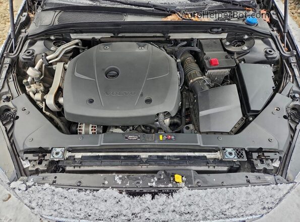7JRA22TK2LG057272 2020 VOLVO S60 Black 