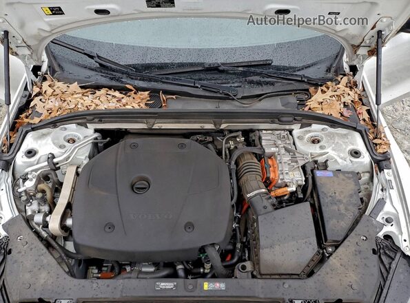 7JRBR0FZ0NG172601 2022 VOLVO S60 White 