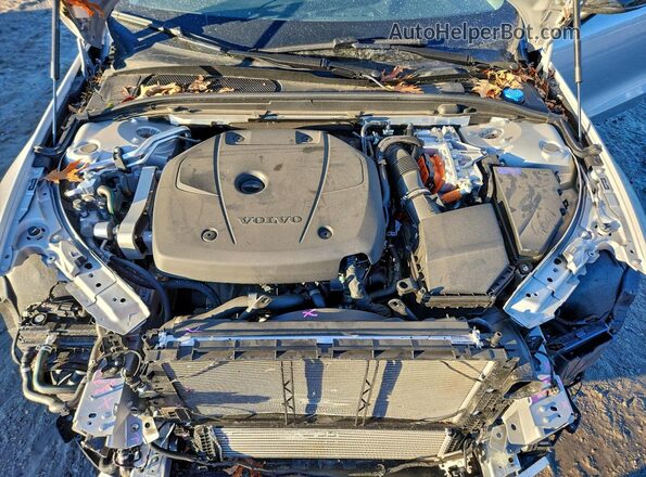 7JRH60FW7PG249072 2023 VOLVO S60 Silver Вид задньої частини салону
