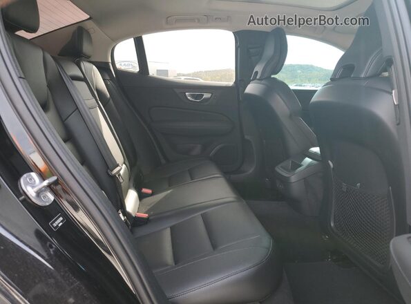 7JRL12FK5RG317860 2024 VOLVO S60 Black 