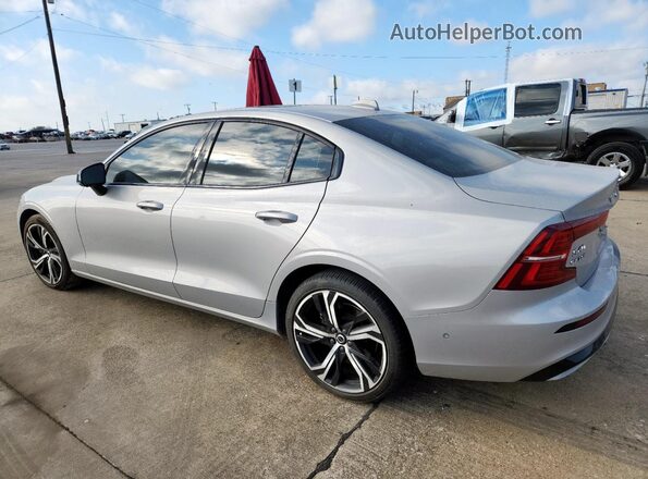 7JRL12FL1RG299253 2024 VOLVO S60 Silver Հետևի ձախ
