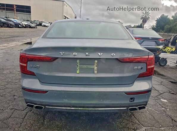 7JRL12FL1RG325236 2024 VOLVO S60 Blue Հետևի տեսք