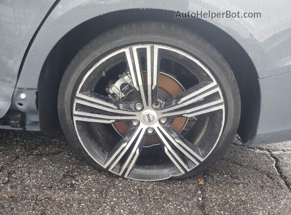 7JRL12FL1RG325236 2024 VOLVO S60 Blue 