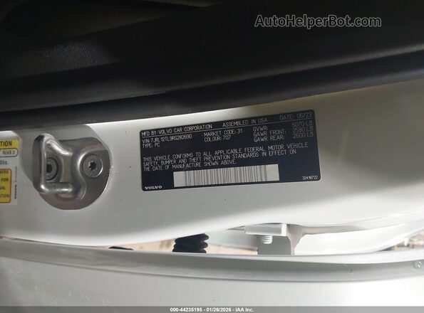7JRL12TL9RG282690 2024 VOLVO S60 White Widok komory silnika