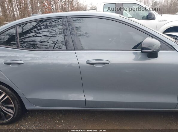 7JRL12TM8NG162320 2022 VOLVO S60 Turquoise Vista interior trasera