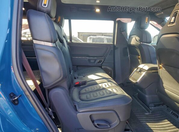 7PDSGABA2PN010776 2023 RIVIAN R1S Синий 