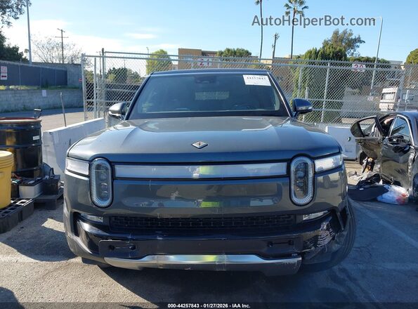 7PDSGABA7PN024737 2023 RIVIAN R1S Серый 