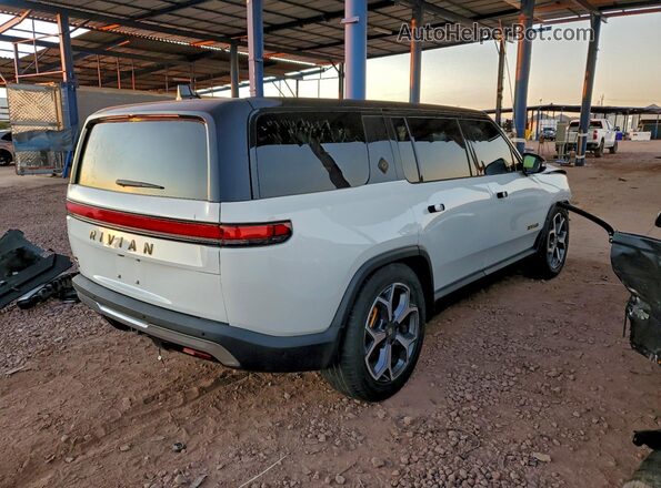 7PDSGABL7NN001733 2022 RIVIAN R1S White უკანა მარჯვენა