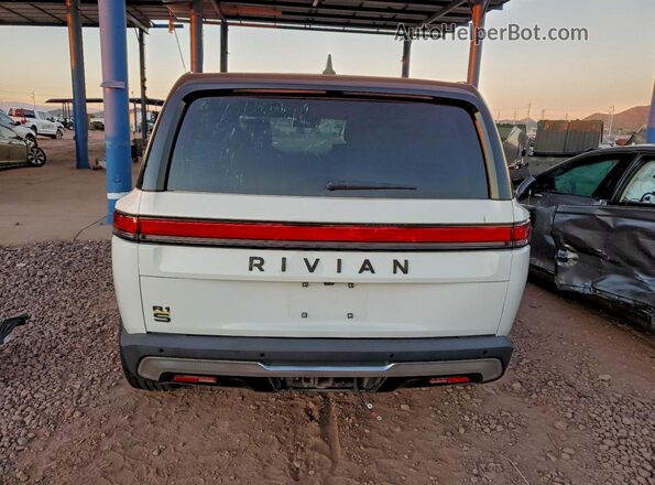 7PDSGABL7NN001733 2022 RIVIAN R1S White უკანა ხედი