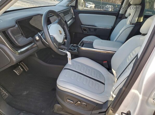 7PDSGABL7PN006112 2023 RIVIAN R1S Белый 