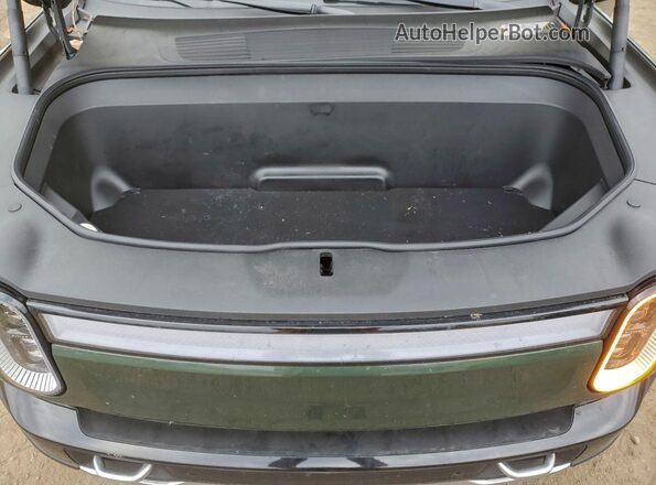 7PDSGBBA4RN042881 2024 RIVIAN R1S Green Вид підкапотного простору