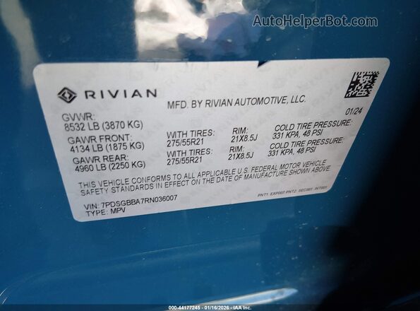 7PDSGBBA7RN036007 2024 RIVIAN R1S Blue Вид підкапотного простору