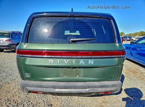 7PDSGBBAXSN057486 2025 RIVIAN R1S Green უკანა ხედი