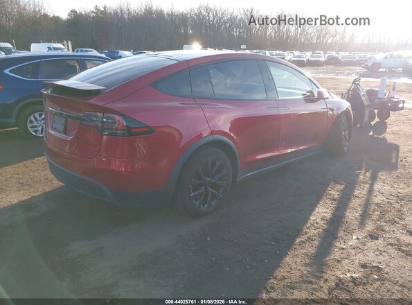 7SAXCAE5XRF442687 2024 TESLA MODEL X Red Հետևի աջ