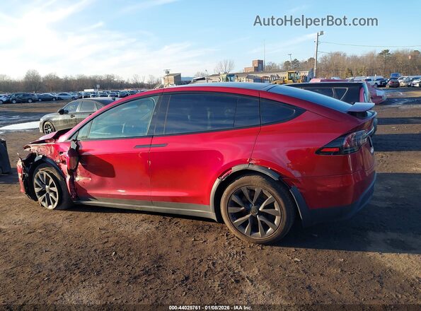 7SAXCAE5XRF442687 2024 TESLA MODEL X Red Սալոնի հետևի տեսք