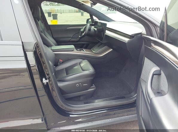 7SAXCBE54NF328636 2022 TESLA MODEL X Black Widok wnętrza z przodu