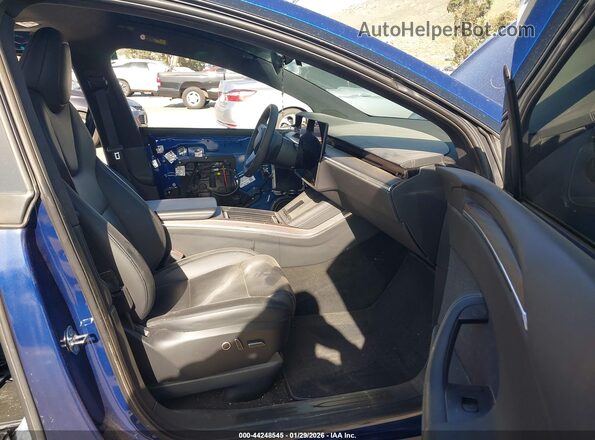7SAXCBE57RF444161 2024 TESLA MODEL X Blue Սալոնի դիմացի տեսք