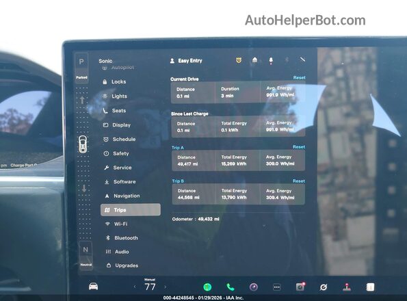 7SAXCBE57RF444161 2024 TESLA MODEL X Blue Հետևի նստատեղերի տեսք