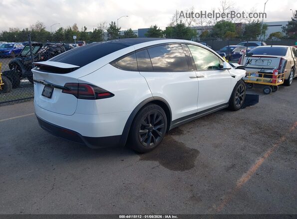 7SAXCBE59PF427200 2023 TESLA MODEL X Белый Задняя правая четверть