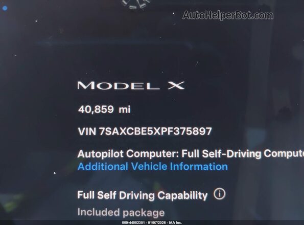 7SAXCBE5XPF375897 2023 TESLA MODEL X Черный Панорамный вид салона 360°