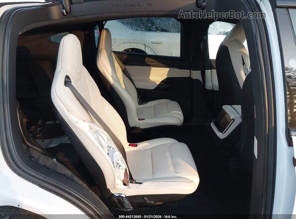 7SAXCBE64SF461501 2025 TESLA MODEL X White 