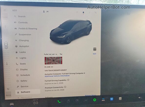 7SAXCBE66PF428457 2023 TESLA MODEL Silver Vista del cuadro de instrumentos