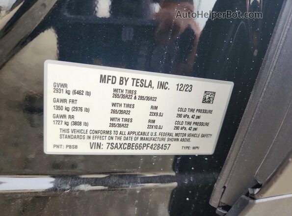 7SAXCBE66PF428457 2023 TESLA MODEL Silver Vista de la etiqueta del VIN