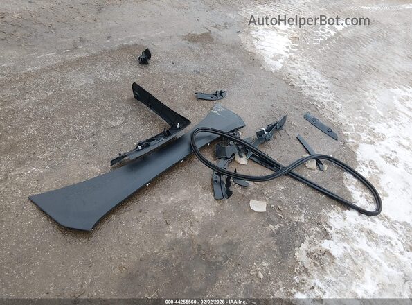7SAXCDE51SF470028 2025 TESLA MODEL X Серый Вид панели приборов