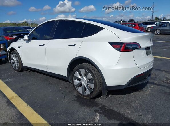 7SAYGAEE1PF789444 2023 TESLA MODEL Y Белый 