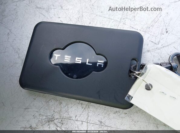 7SAYGAEE1PF789444 2023 TESLA MODEL Y Белый 