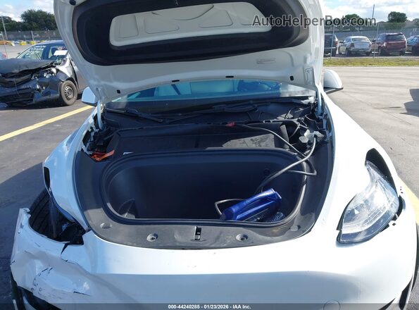 7SAYGAEE1PF789444 2023 TESLA MODEL Y Белый 