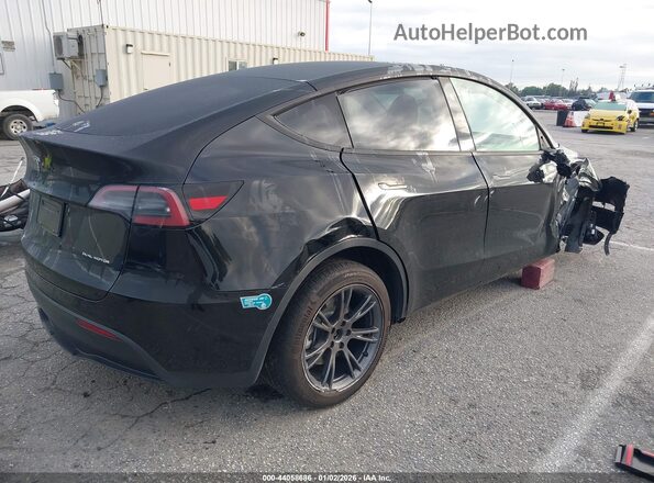 7SAYGAEE6SF262458 2025 TESLA MODEL Y Черный Задняя правая четверть
