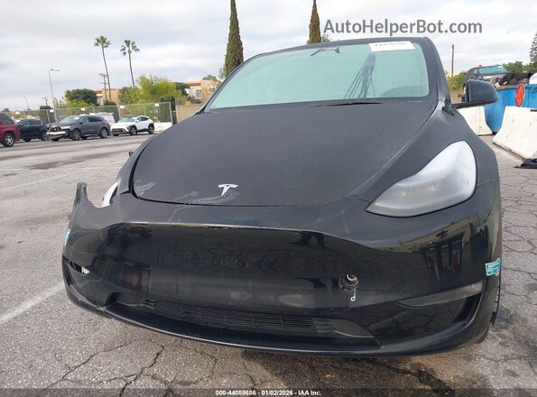 7SAYGAEE6SF262458 2025 TESLA MODEL Y Черный Вид задней части салона