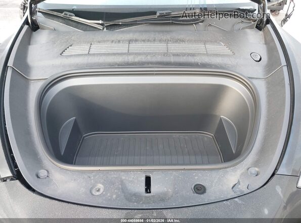 7SAYGAEE6SF262458 2025 TESLA MODEL Y Черный Вид сзади