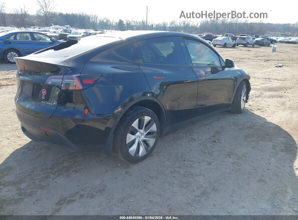 7SAYGAEE9SF265273 2025 TESLA MODEL Y Black Задня права чверть