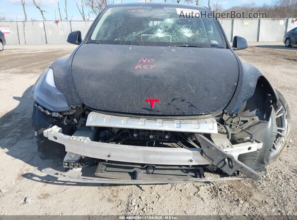 7SAYGAEE9SF265273 2025 TESLA MODEL Y Black Вид спереду