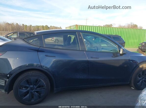 7SAYGDED0SA348838 2025 TESLA MODEL Y Gray ხელსაწყოთა პანელის ხედი