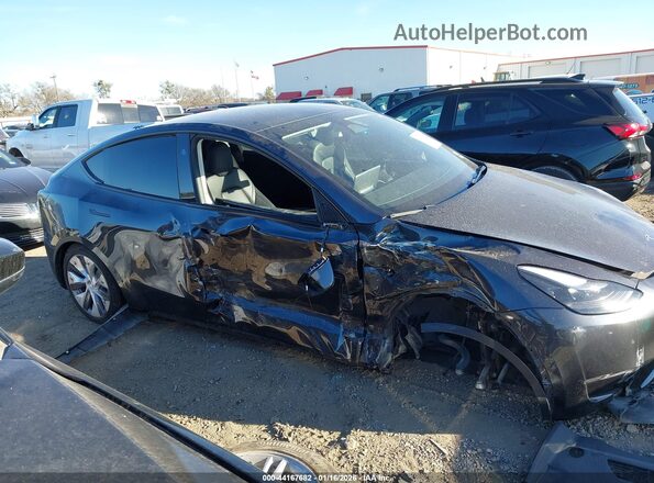 7SAYGDED2RF092750 2024 TESLA MODEL Y Черный 