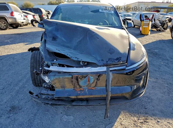 7SAYGDED5TA579932 2026 TESLA MODEL Черный Вид спереди