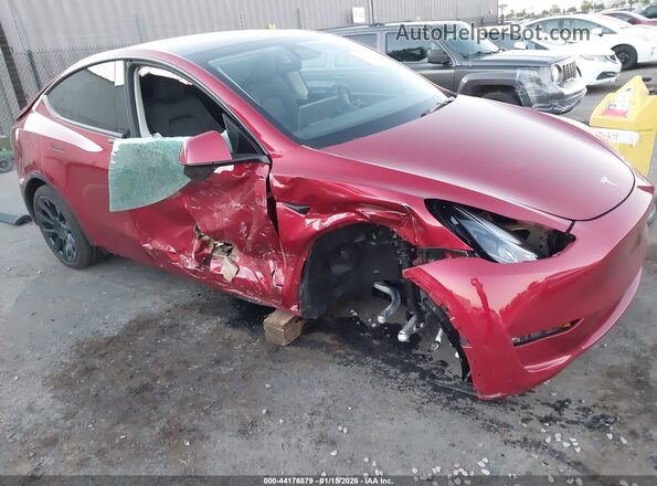 7SAYGDED6RF129542 2024 TESLA MODEL Y Burgundy Դիմացի տեսք