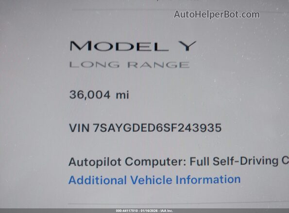 7SAYGDED6SF243935 2025 TESLA MODEL Y Gray 