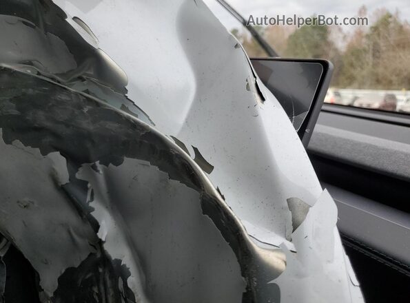 7SAYGDED6TA473828 2026 TESLA MODEL White ხელსაწყოთა პანელის ხედი