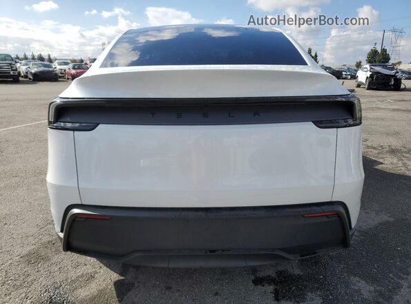7SAYGDED7TF419800 2026 TESLA MODEL White უკანა ხედი