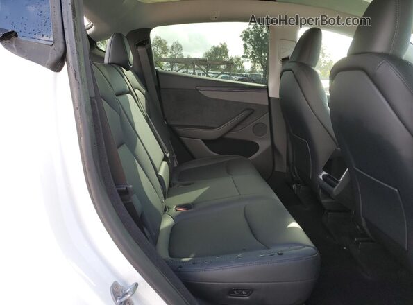 7SAYGDED7TF419800 2026 TESLA MODEL White უკანა სავარძლების ხედი