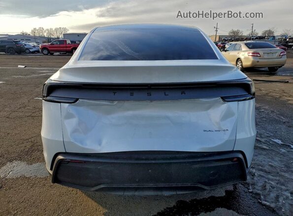 7SAYGDEE0TA475521 2026 TESLA MODEL White Հետևի տեսք